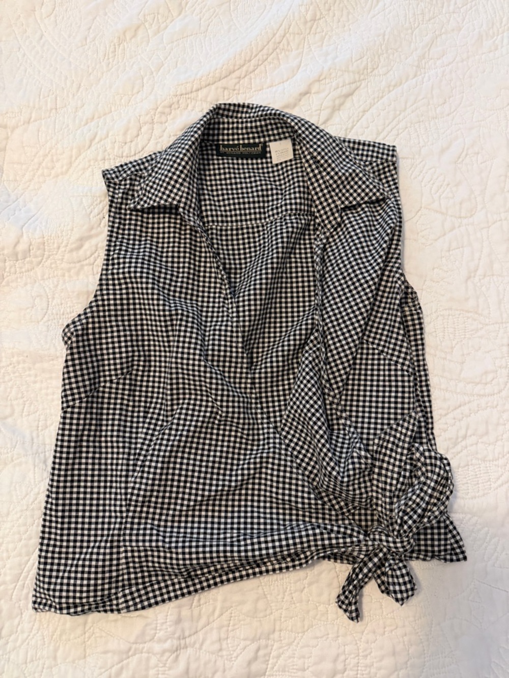 Harve Benard Black & White Gingham Tie-Hem Sleeveless Camisole